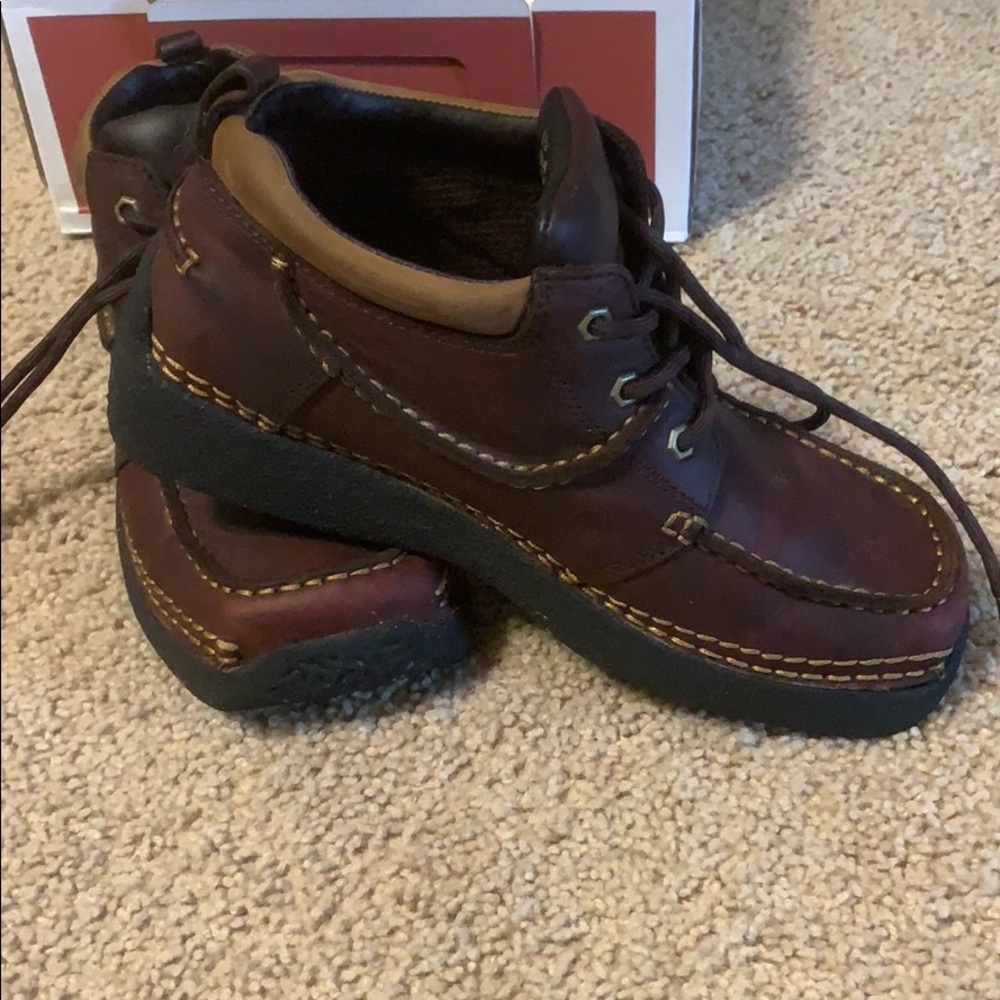 Justin lowcut chukka